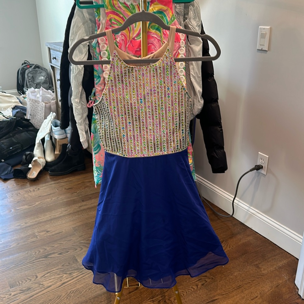Girls dress